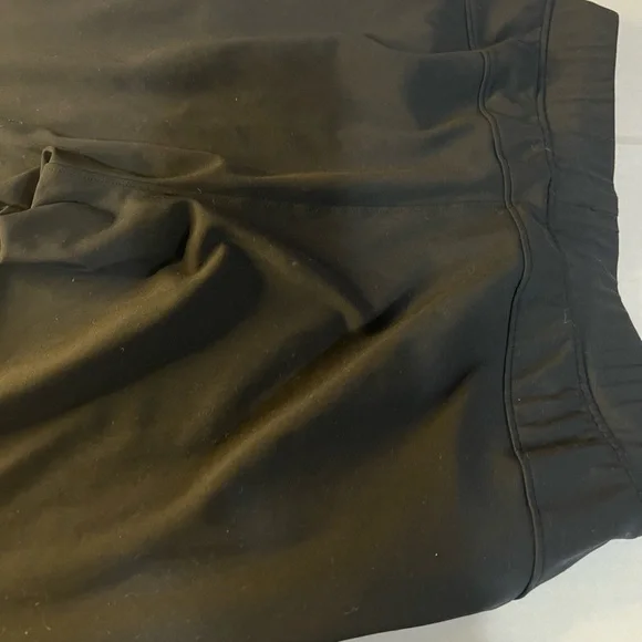 Yogalicious Women's Black Leggings - Picture 4 of 5